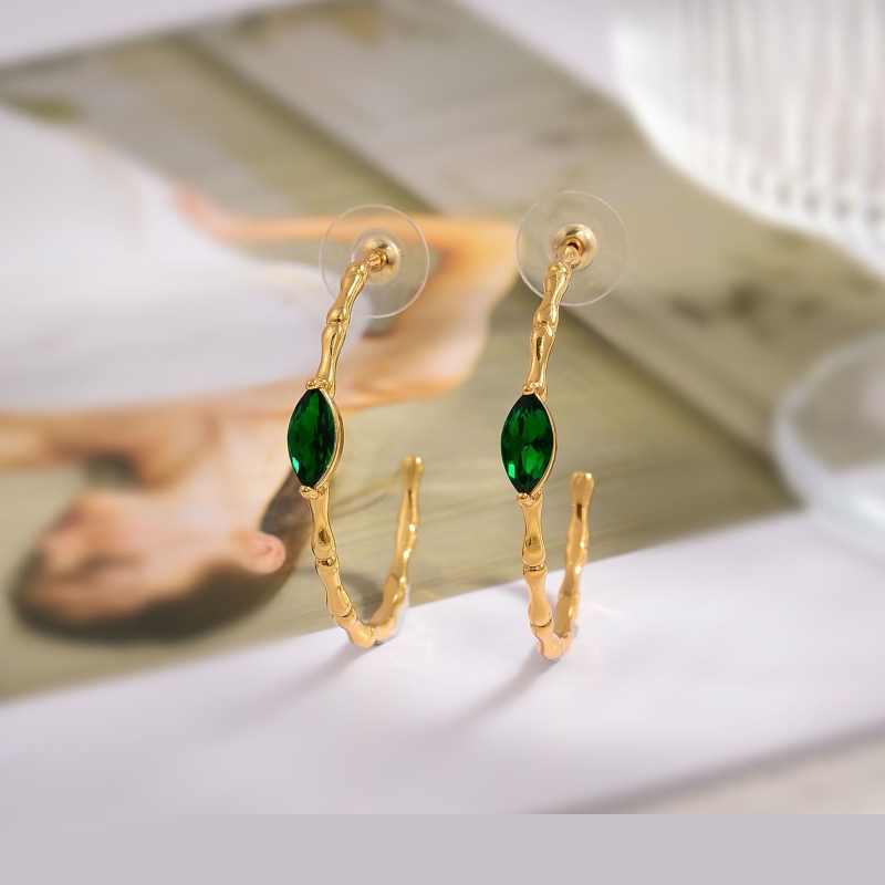 Bo*te*ga venenta earrings